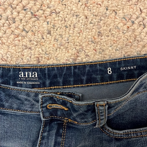a.n.a. Skinny jeans - Picture 2 of 5